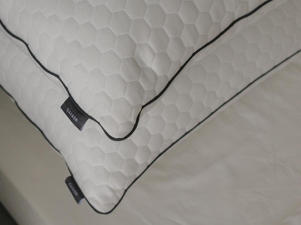 GAIAS Memory Foam Pillow