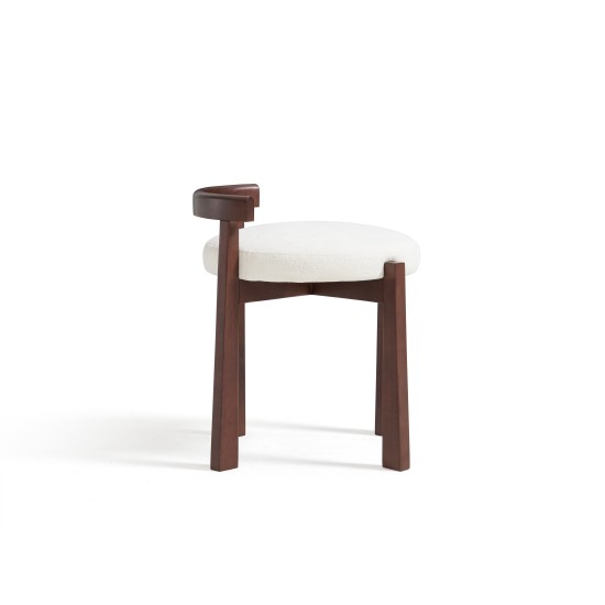 Raman Dressing Chair